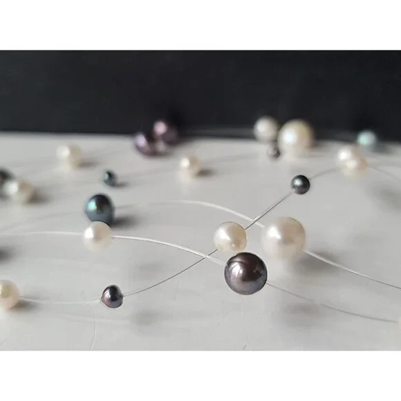 JCM 14KT Yellow Gold Clasp Three Strand Pearl Illusion Necklace Vintage - Picture 7 of 10